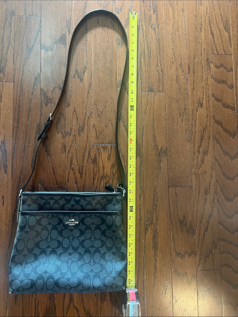 Coach Black Signature Crossbody Bag F29210 rarely used - Picture 16 of 16